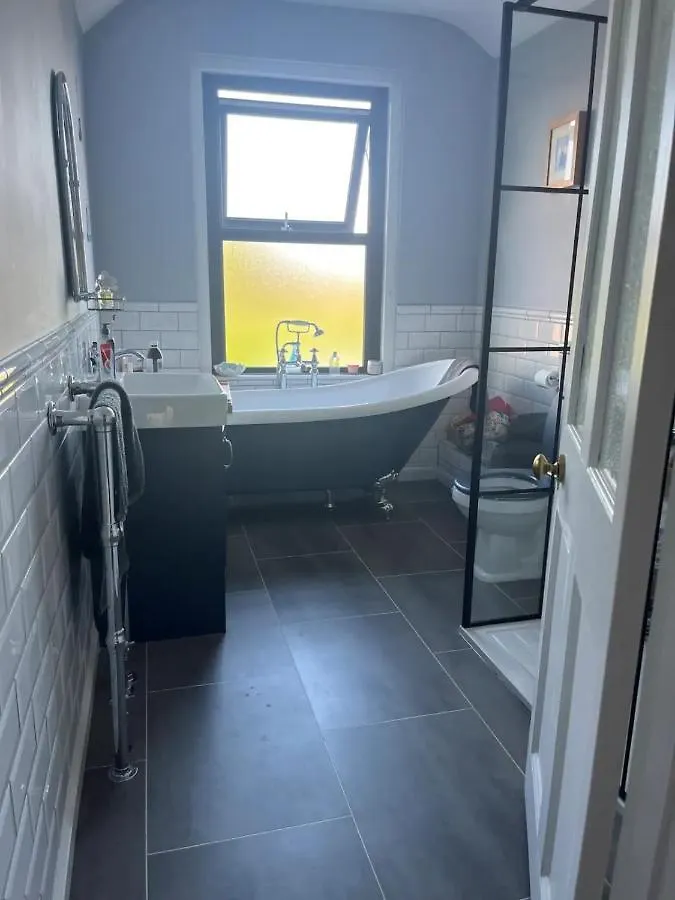 Charming 3Bd House Wprivate Garden - Bristol Villa United Kingdom